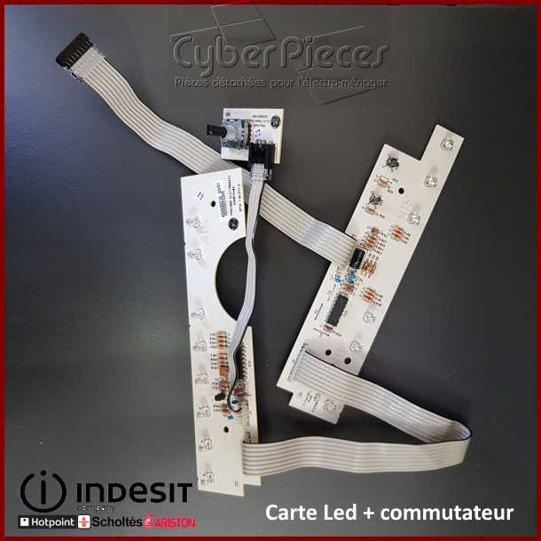 Carte Led et commutateur Indesit C00058569